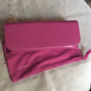 ☝️💕Beautiful pink color sunglasses case 💕